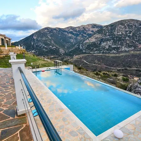 Pleiades Village Σπίτι διακοπών