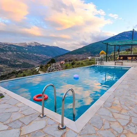 Σπίτι διακοπών Pleiades Village *